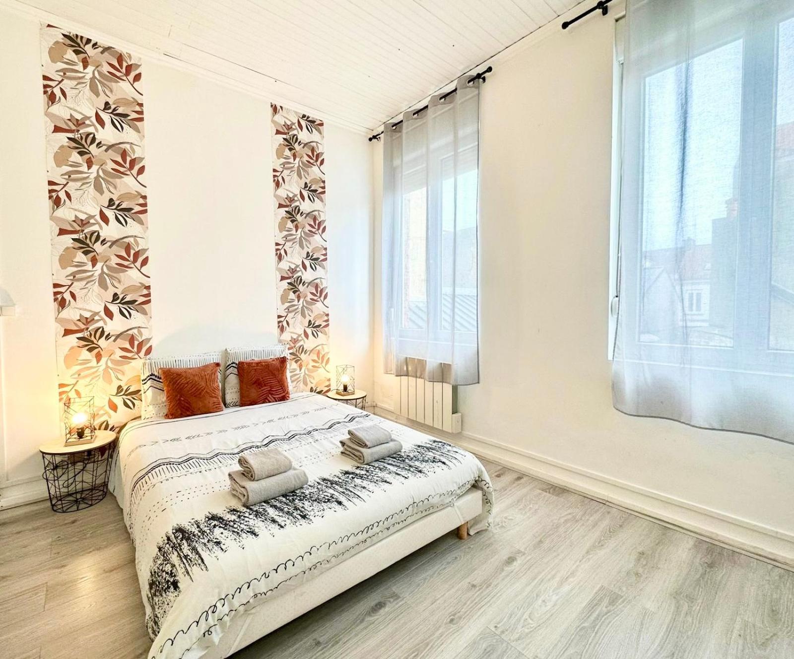 * The Gold Time * Appartement Confort * Centre-Ville Calais Extérieur photo